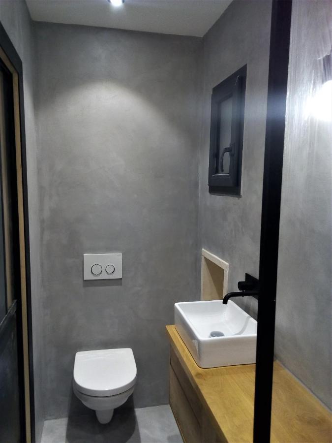 Le Petit Studio - 15 M2 - Centre Ville - Sorgue A 50 M LʼIsle-sur-la-Sorgue 외부 사진