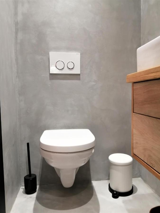 Le Petit Studio - 15 M2 - Centre Ville - Sorgue A 50 M LʼIsle-sur-la-Sorgue 외부 사진
