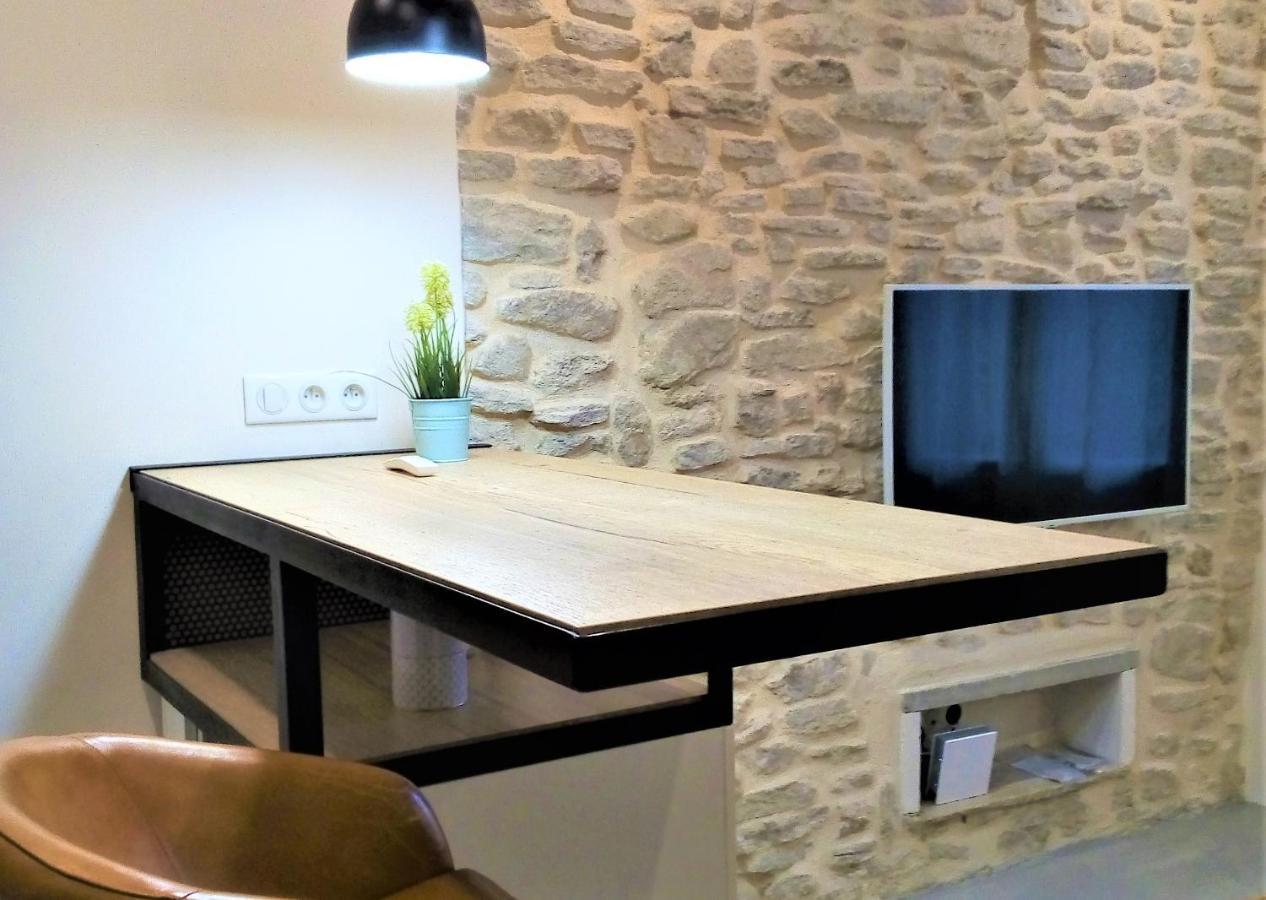 Le Petit Studio - 15 M2 - Centre Ville - Sorgue A 50 M LʼIsle-sur-la-Sorgue 외부 사진