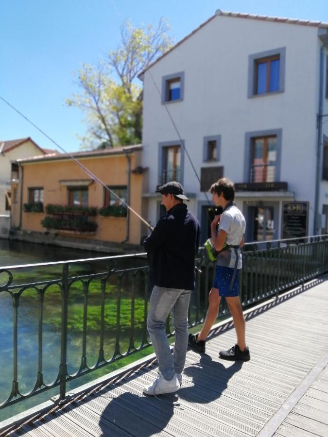 Le Petit Studio - 15 M2 - Centre Ville - Sorgue A 50 M LʼIsle-sur-la-Sorgue 외부 사진